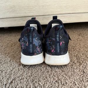 Women’s size 6 - ADIDAS CLOUDFOAM navy sneakers